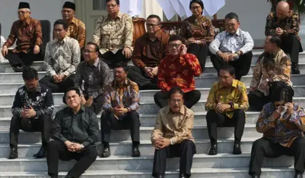 Menteri-Wamen Kabinet Kerja Jokowi Ikut Berebut Kursi DPR RI