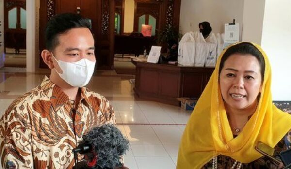 Gibran Sebut Yenny Wahid Bakal Calon Wakil Presiden Terkuat