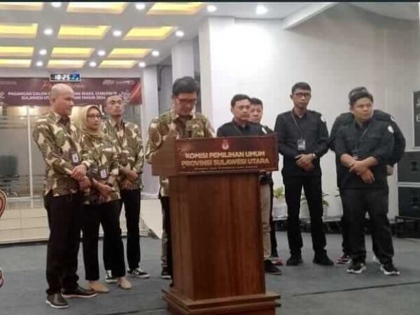 H+2 Pendaftaran Pilkada, Dua Bapaslon Datangi KPU Sulut